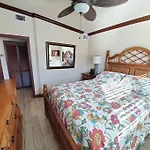 Hawaiian Cottage - Heated Pool Walk To The Beach