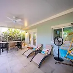 Beach House W/Putting Green/Game Rm/Rooftop Deck