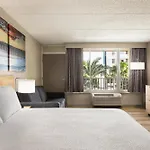 Days Inn By Wyndham Cocoa Beach Port Canaveral