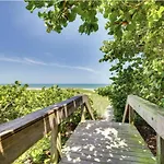 Luxury 2Bd 2Bth Condo 5