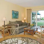 Beach Place Guesthouses
