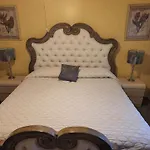 Marion Lane Suites