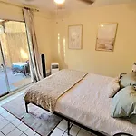 Beach Bungalow By The Sea 2