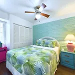 Unit 111- 2Br Condo With Heated Pool And Hot Tub