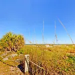 Unit 119 Direct Oceanfront Views 2Br Heated Pool