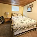 Large Oceanfront Property Wpool 8Br Sleeps 24