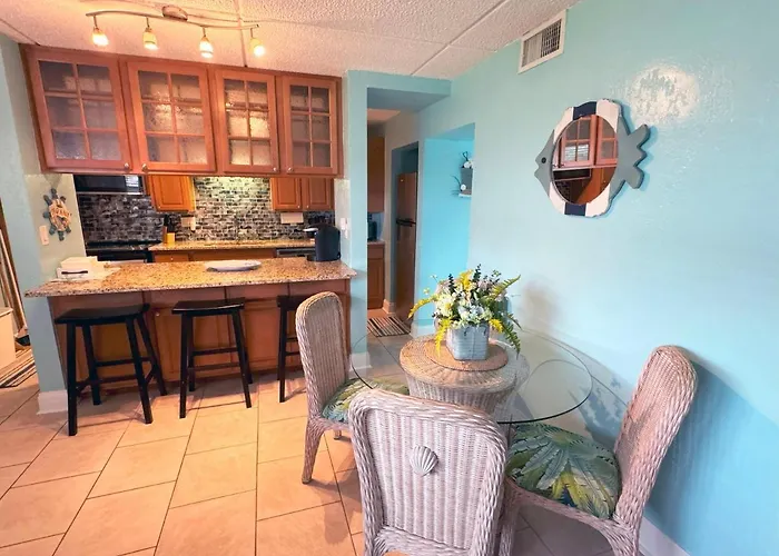 1 Bedroom Brisa Del Mar! Ground Floor Unit!