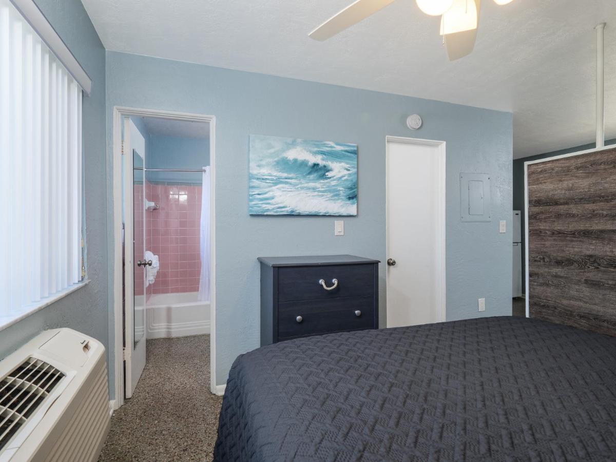 Motel South - Cocoa