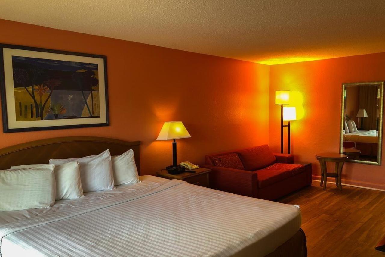 Hotel International Palms & Conference Center Cocoa Cocoa Beach