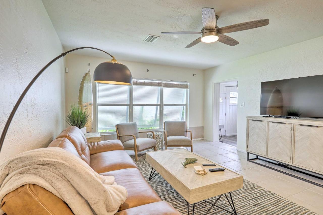 Walkable Florida Duplex 2 Blocks To Cocoa Beach! Apartment Cocoa Beach