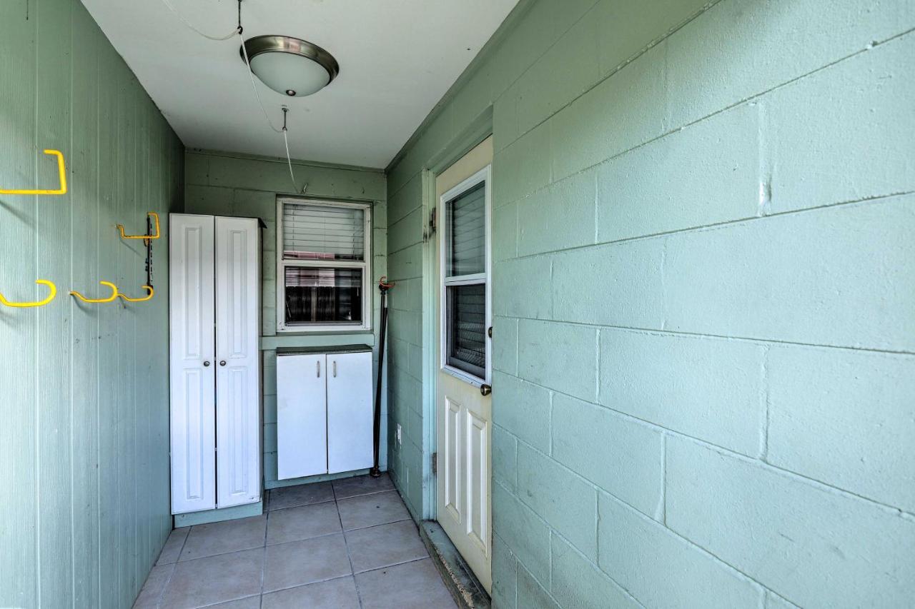 Apartment Walkable Florida Duplex 2 Blocks To Cocoa Beach! Cocoa Beach