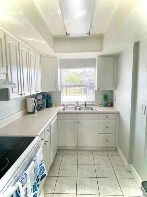 Sparkling 2bed 1bath - Unit 214 Cocoa Beach