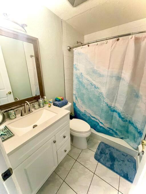 Sparkling 2bed 1bath - Unit 214 Holiday home Cocoa Beach