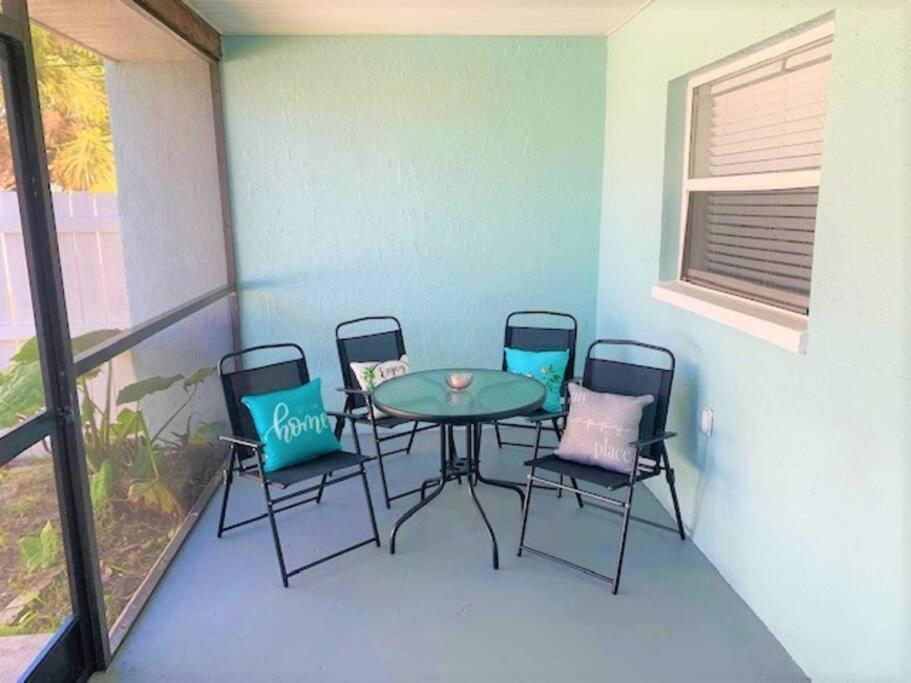 Holiday home Bright And Beachy 2bed 1bath - Unit 210 *