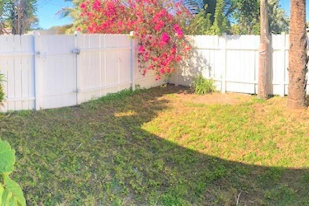 Sparkling 2bed 1bath - Unit 214 Holiday home *