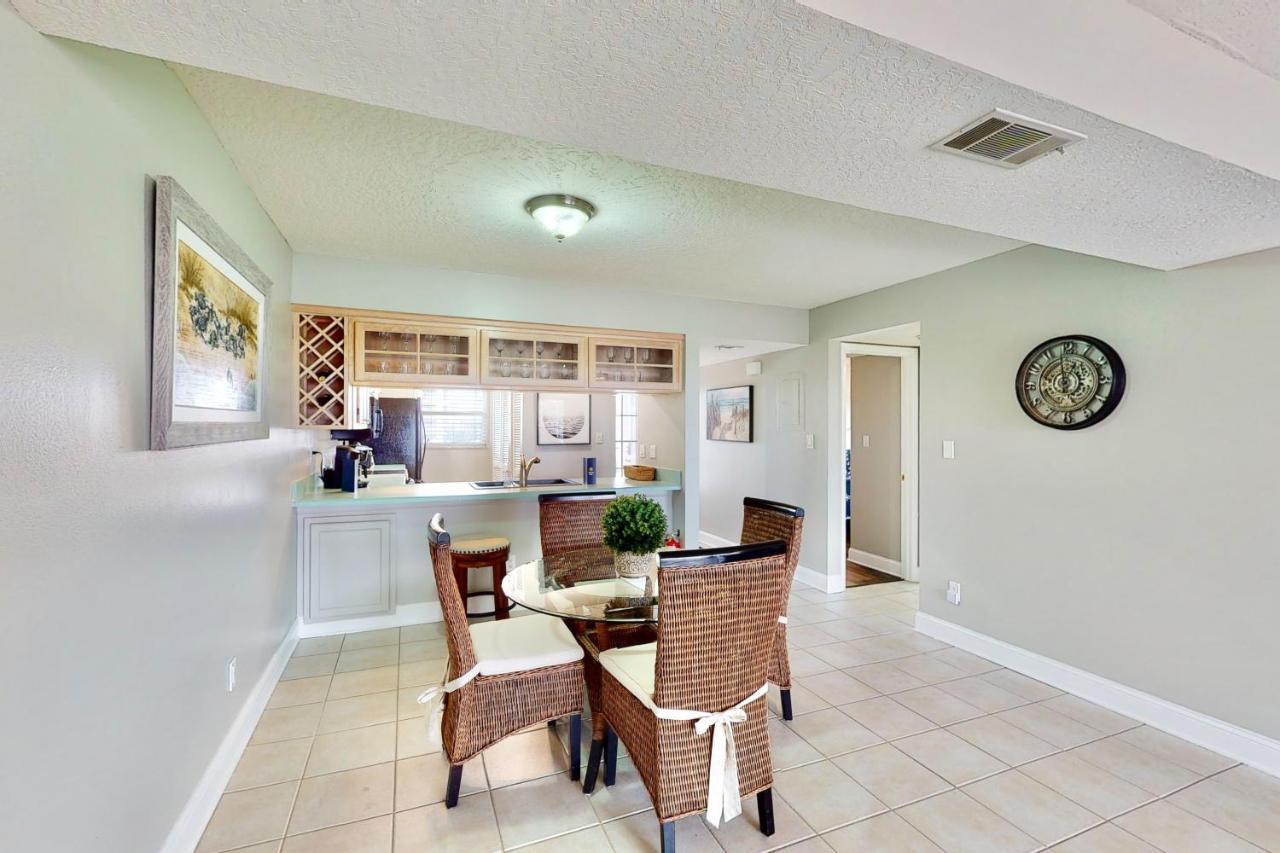 Ocean Breezes Apartment Cocoa Beach