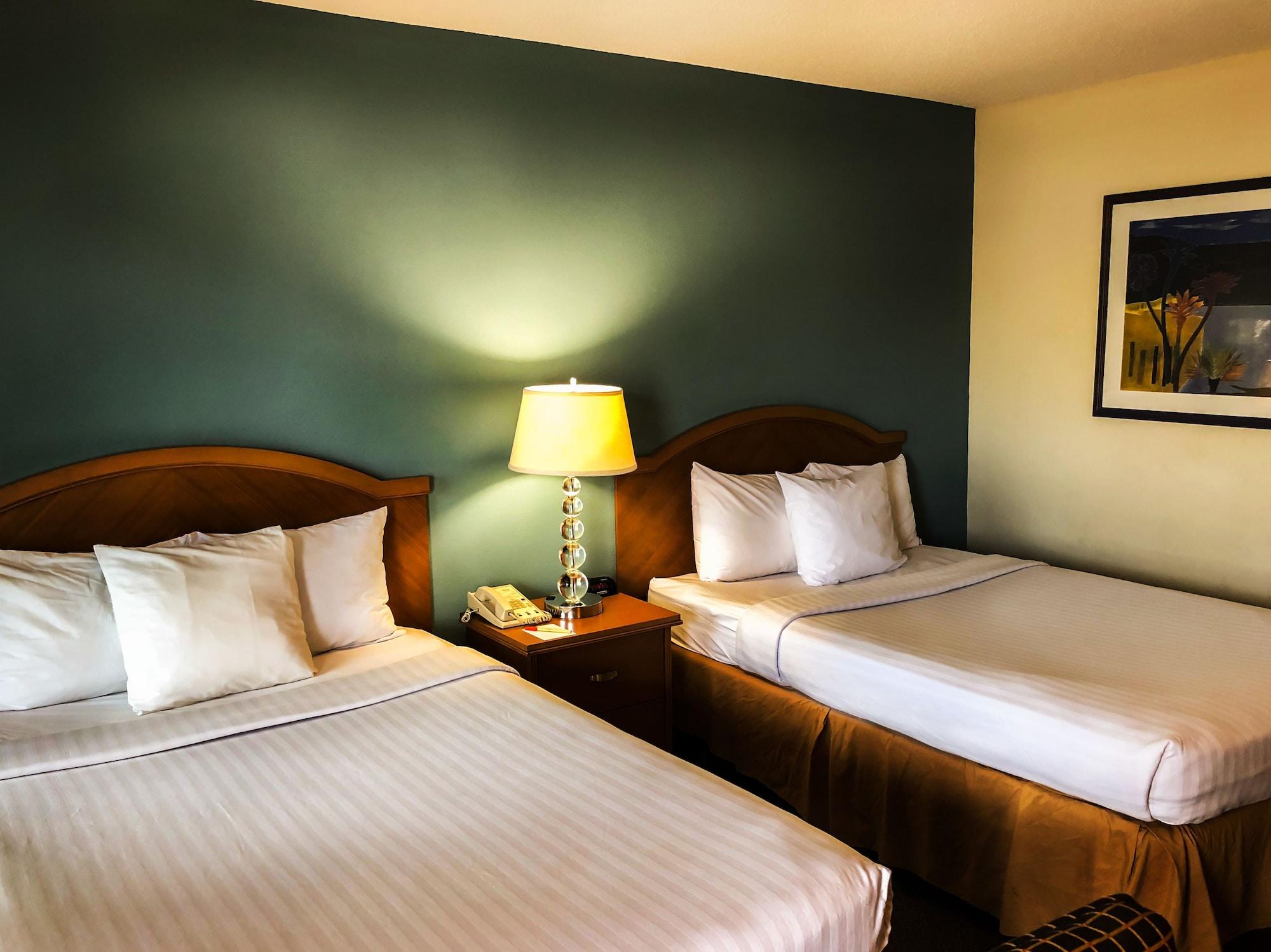 International Palms & Conference Center Cocoa 3*
