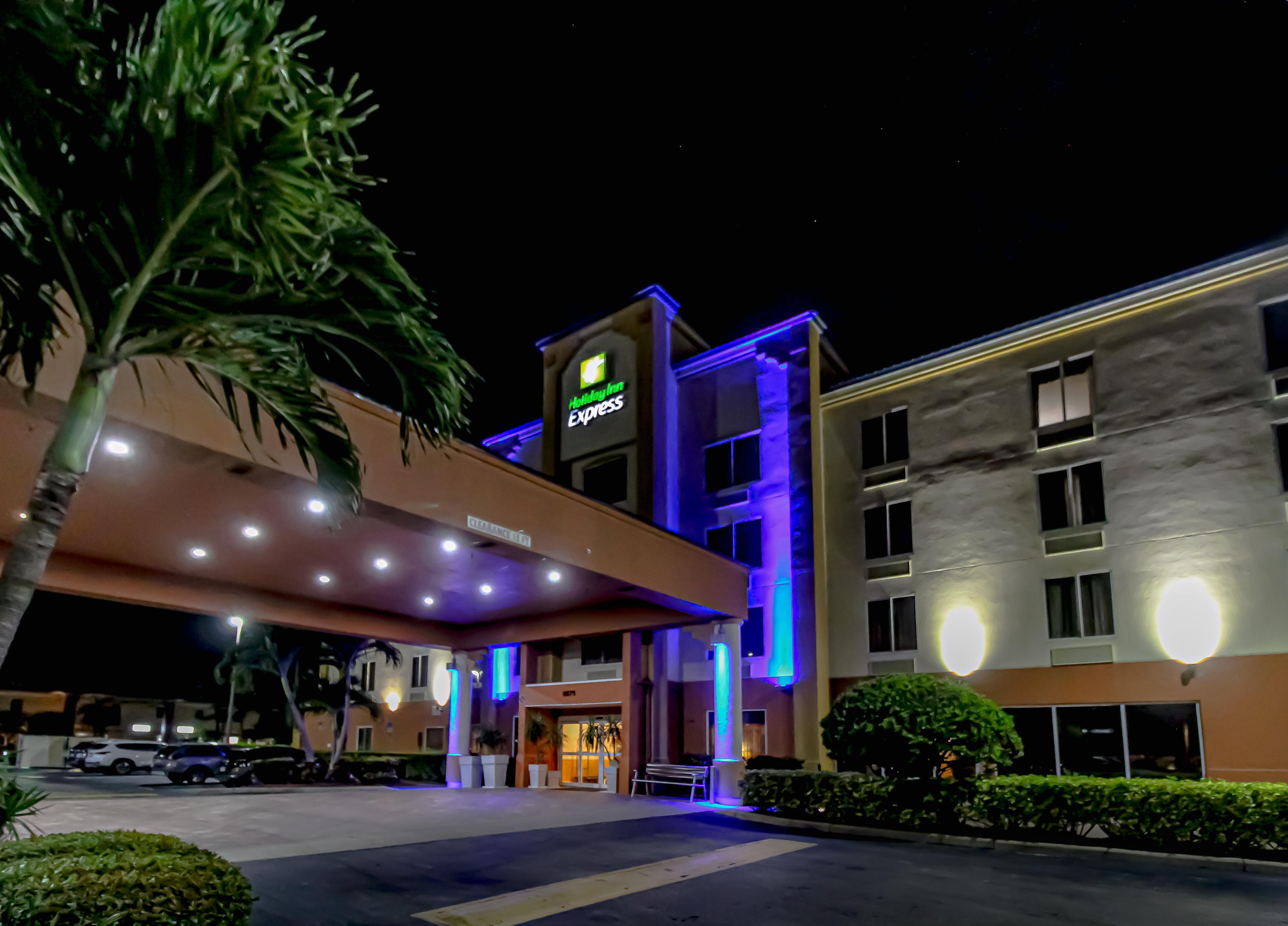Express & Cocoa By Ihg Cocoa Beach