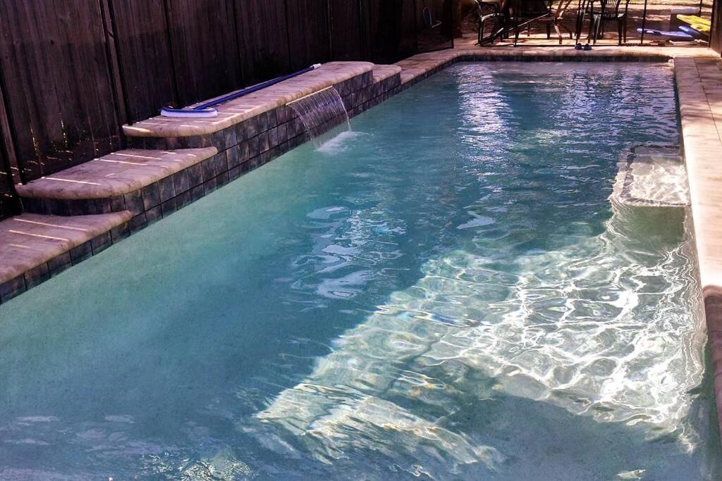 Tahitian - Heated Pool Walk To The Apartment
