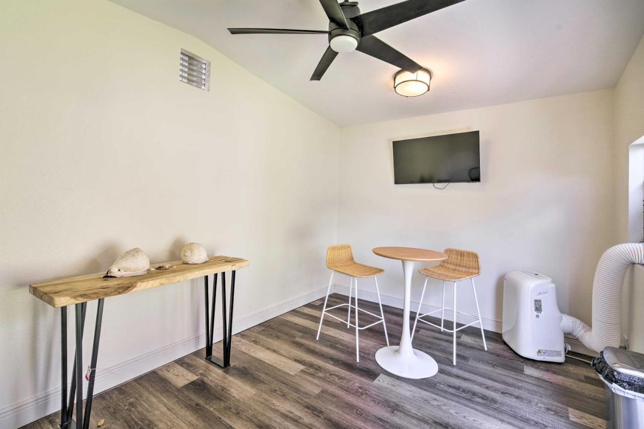 Apartment Walkable Florida Duplex 2 Blocks To Cocoa Beach! *