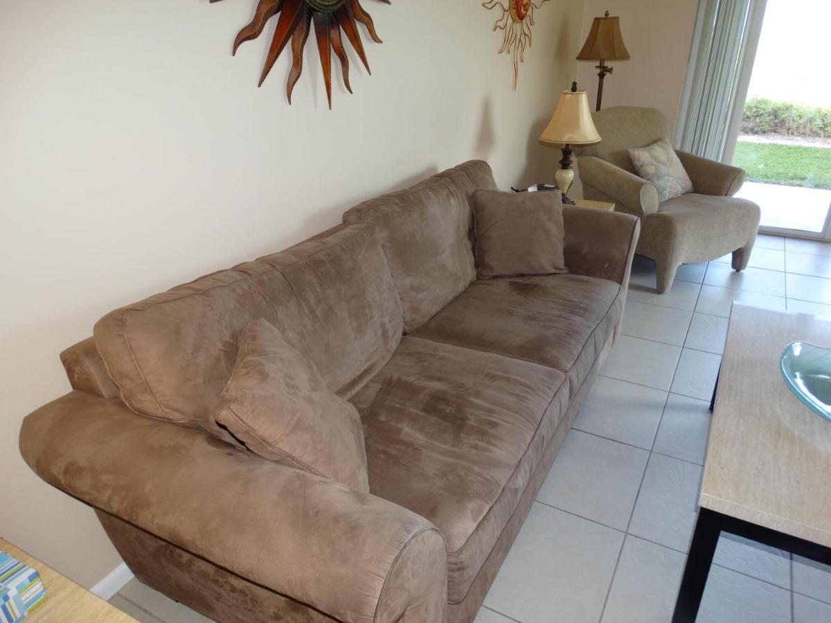 Spanish Main Unit 4- Direct Oceanfront Condo! Holiday home Cocoa Beach