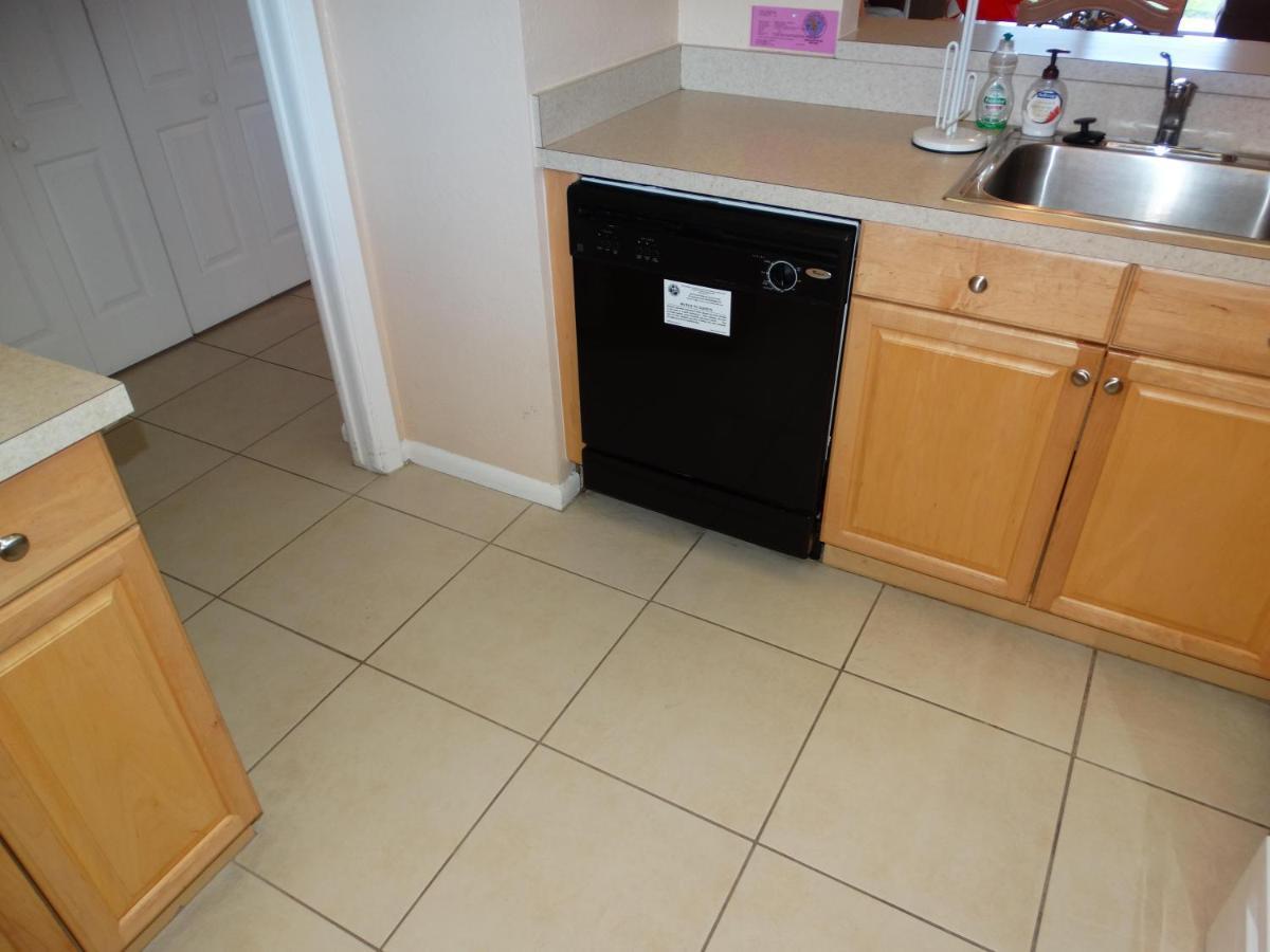 Spanish Main Unit 4- Direct Oceanfront Condo! *