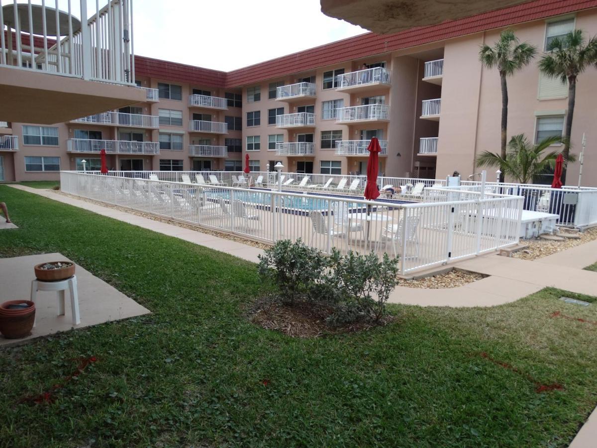 Spanish Main Unit 4- Direct Oceanfront Condo! *