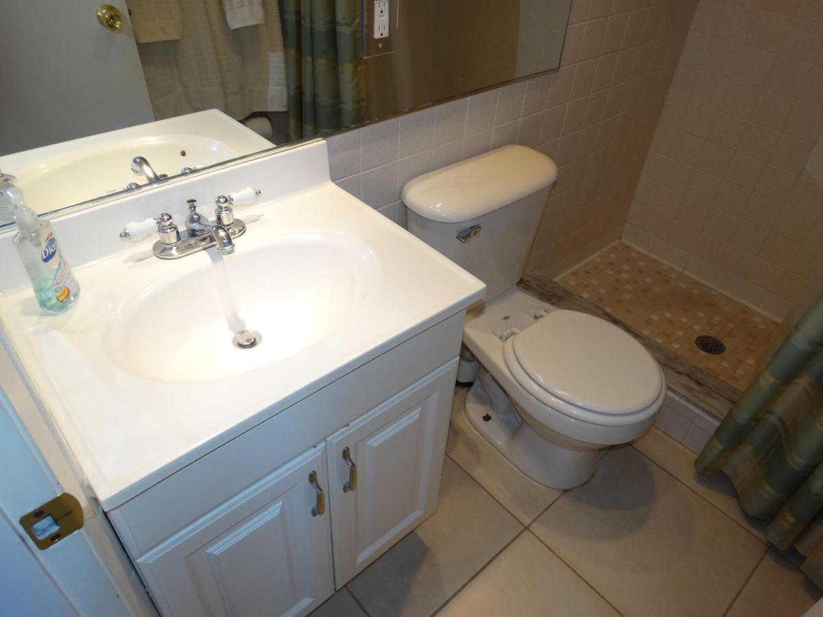 Spanish Main Unit 4- Direct Oceanfront Condo! *