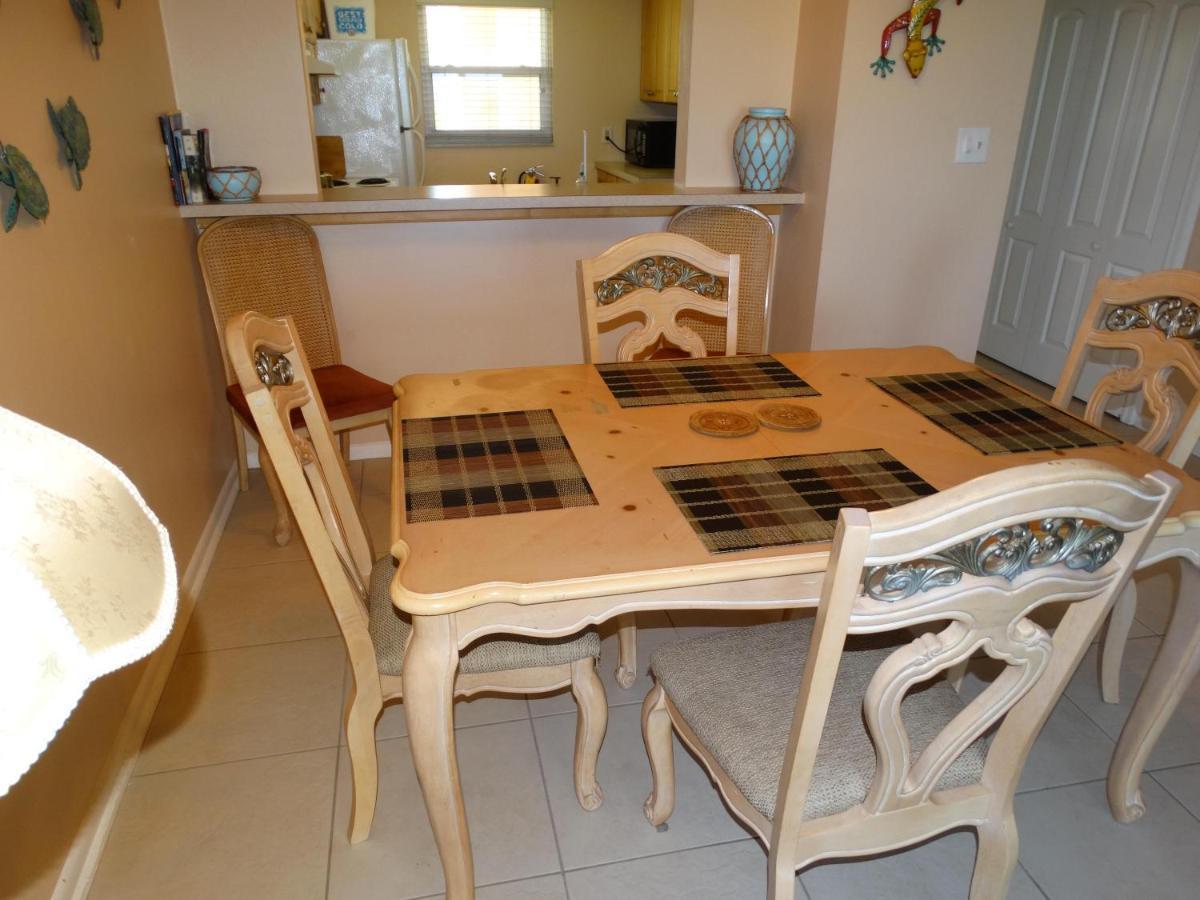 Spanish Main Unit 4- Direct Oceanfront Condo!