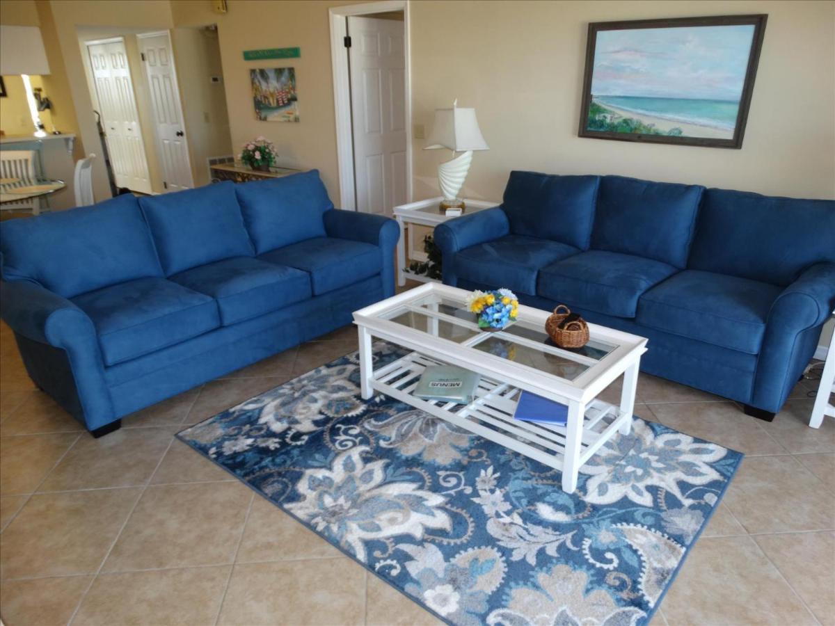 Sandcastles 701- Space Coast Ocean View! Holiday home