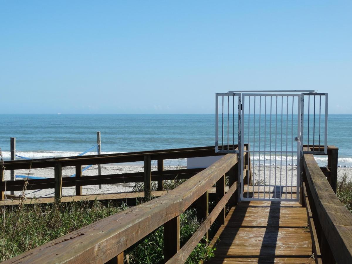 3800 Ocean Blvd Luxury 501- Direct Oceanfront Condo! Cocoa Beach