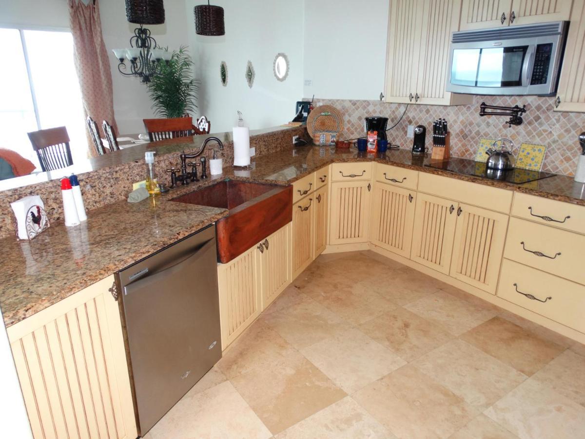 3800 Ocean Blvd Luxury 501- Direct Oceanfront Condo! *