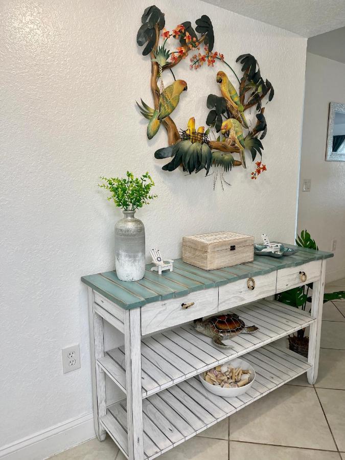 Bright And Beachy 2bed 1bath - Unit 210 Holiday home