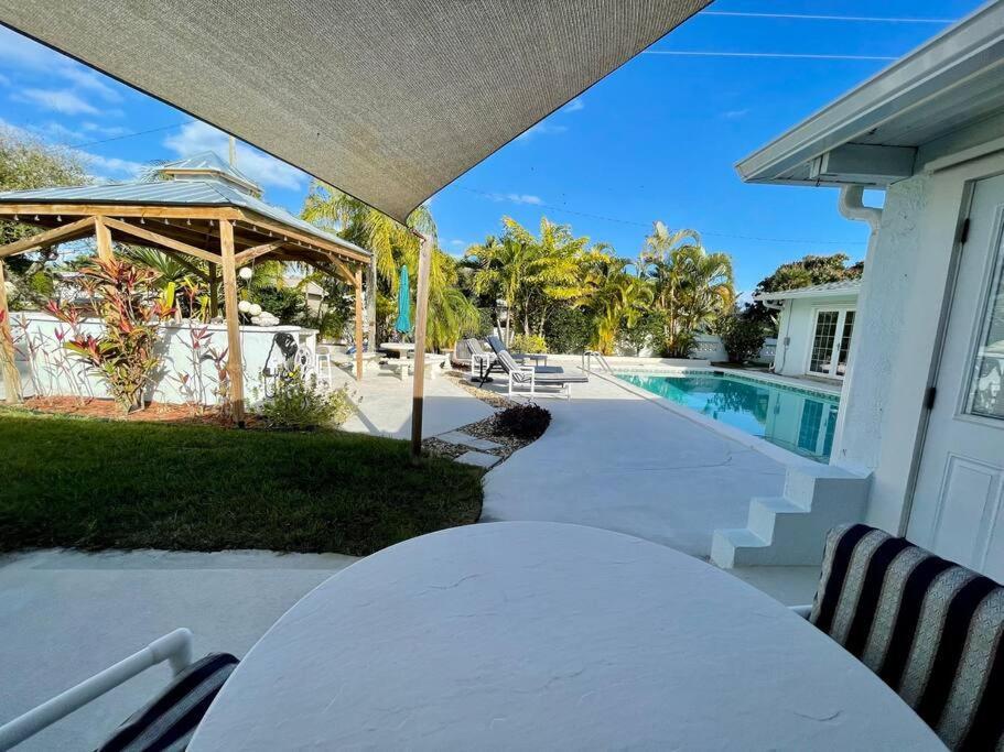 Holiday home Skipper's Landing - 4 Bedroom With Heated Pool *