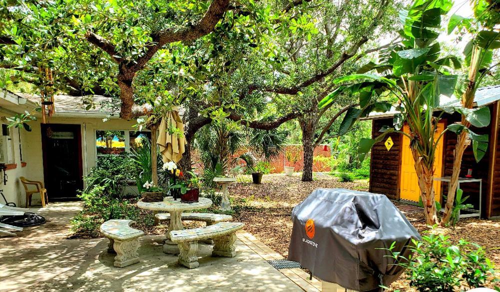 Ocean Breeze Bungalow Guest house