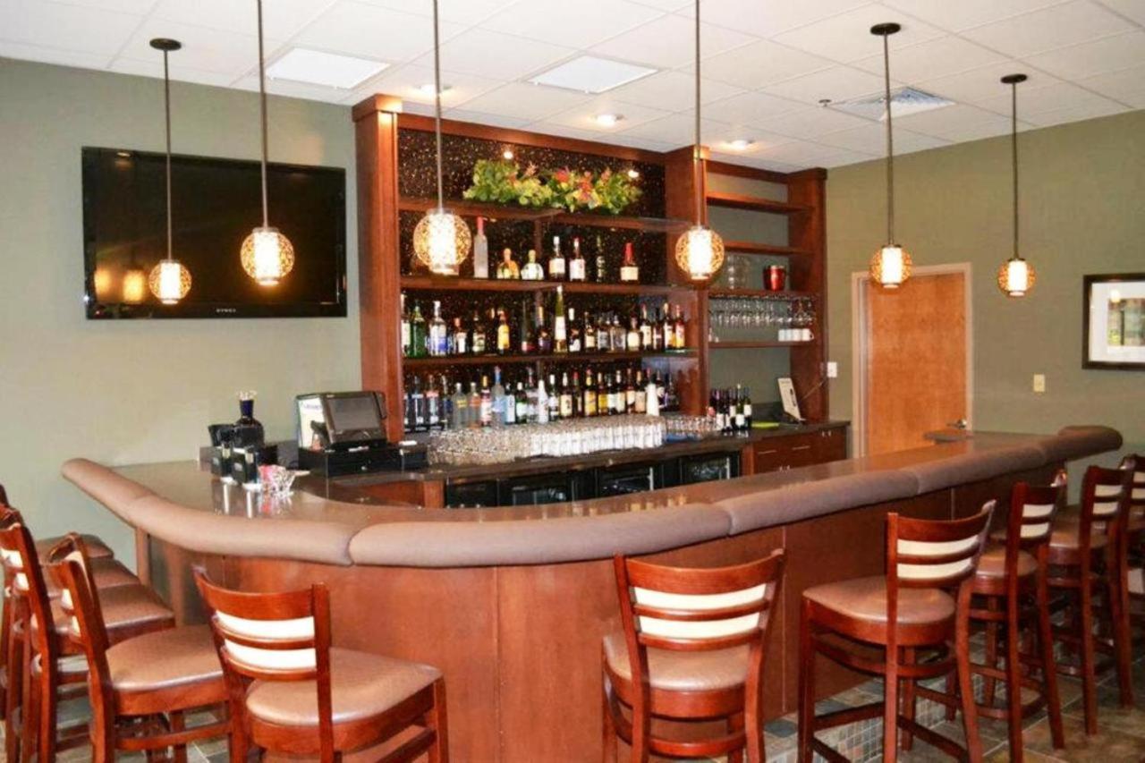 Hotel Ocean Landings & Racquet Club