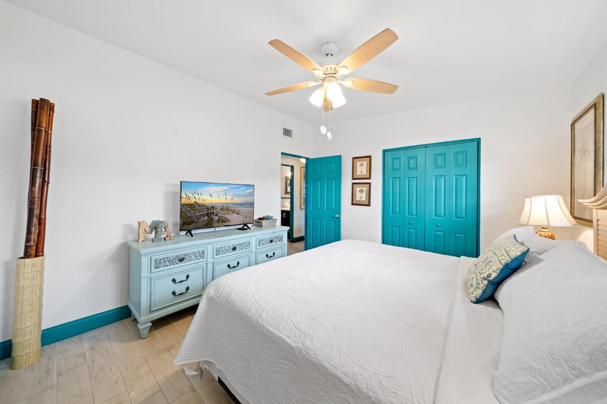 Apartment Uptown - Walk To The And Restaurants *