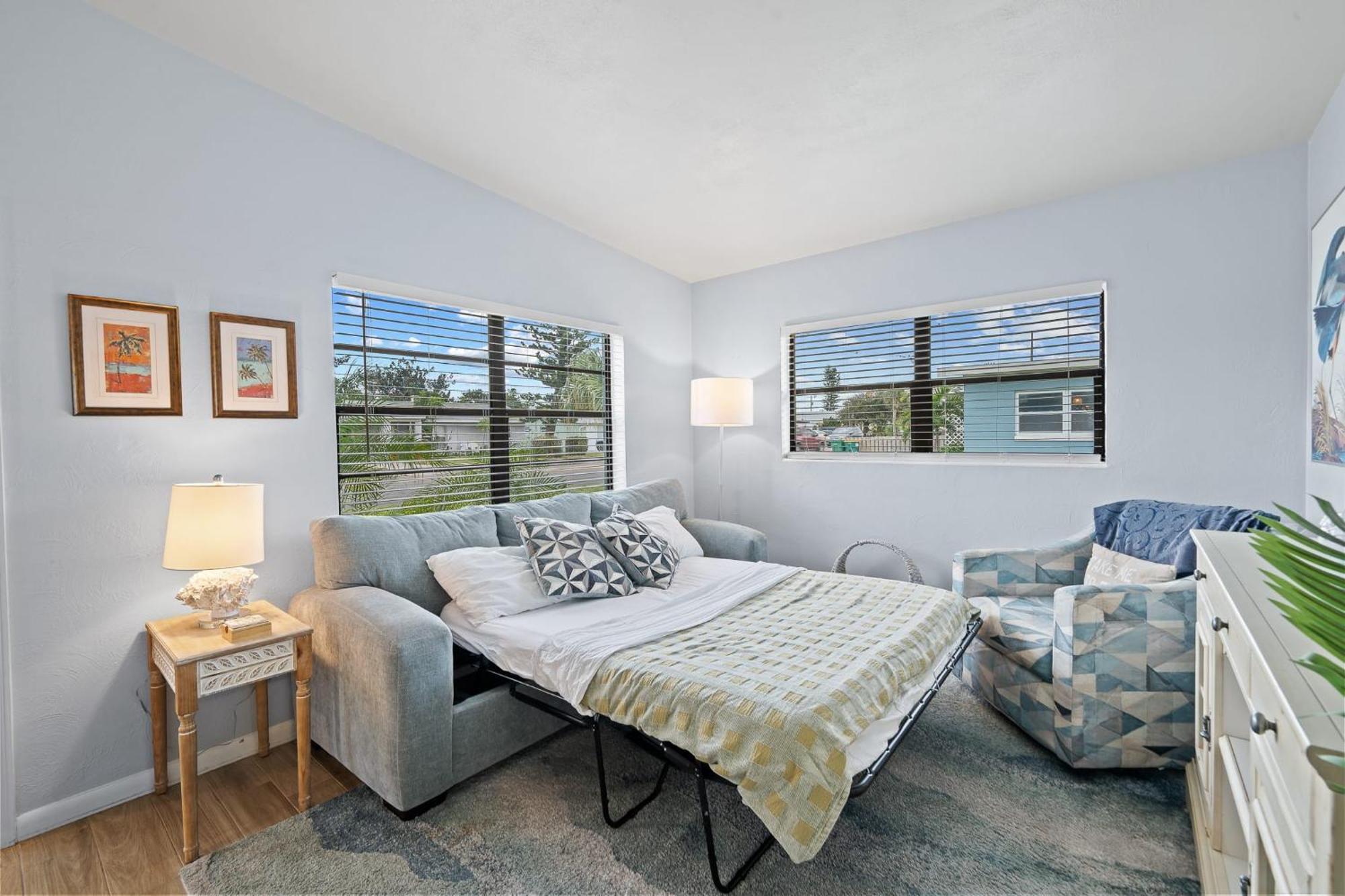 Apartment Downtown - Walk To The & Restaurants Cocoa Beach