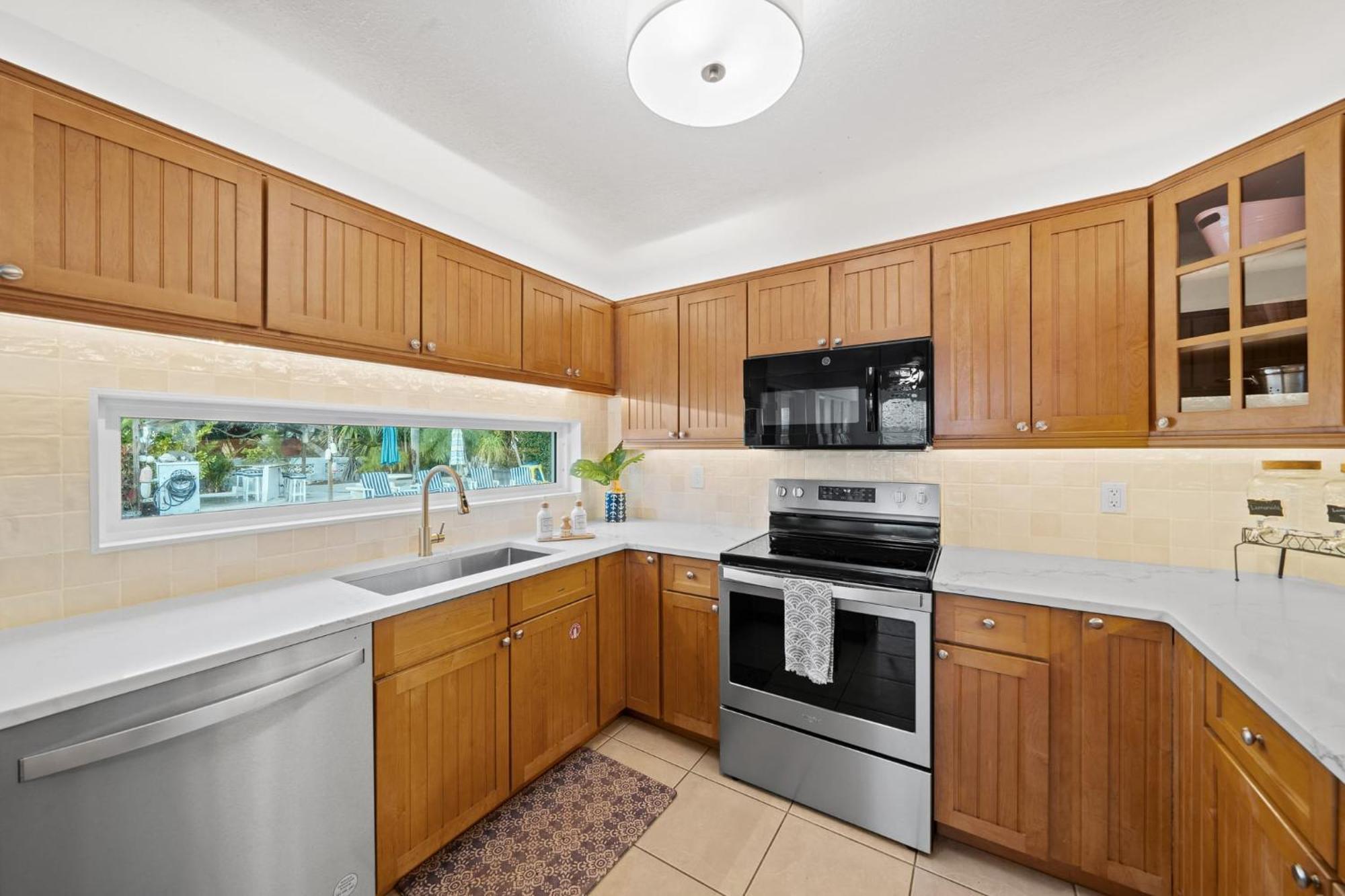 Holiday home Skipper's Landing - 4 Bedroom With Heated Pool Cocoa Beach