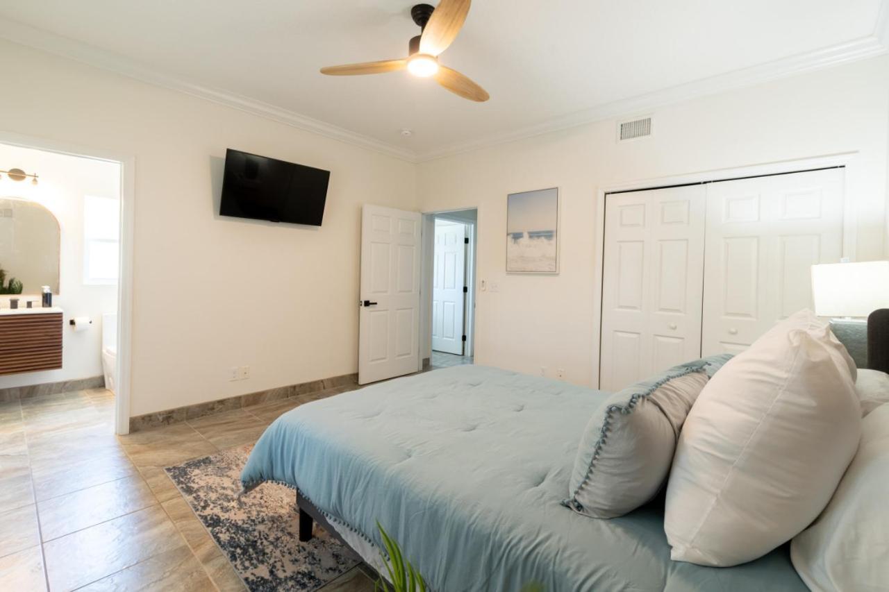 Luxury 2bd 2bth 5 Holiday home