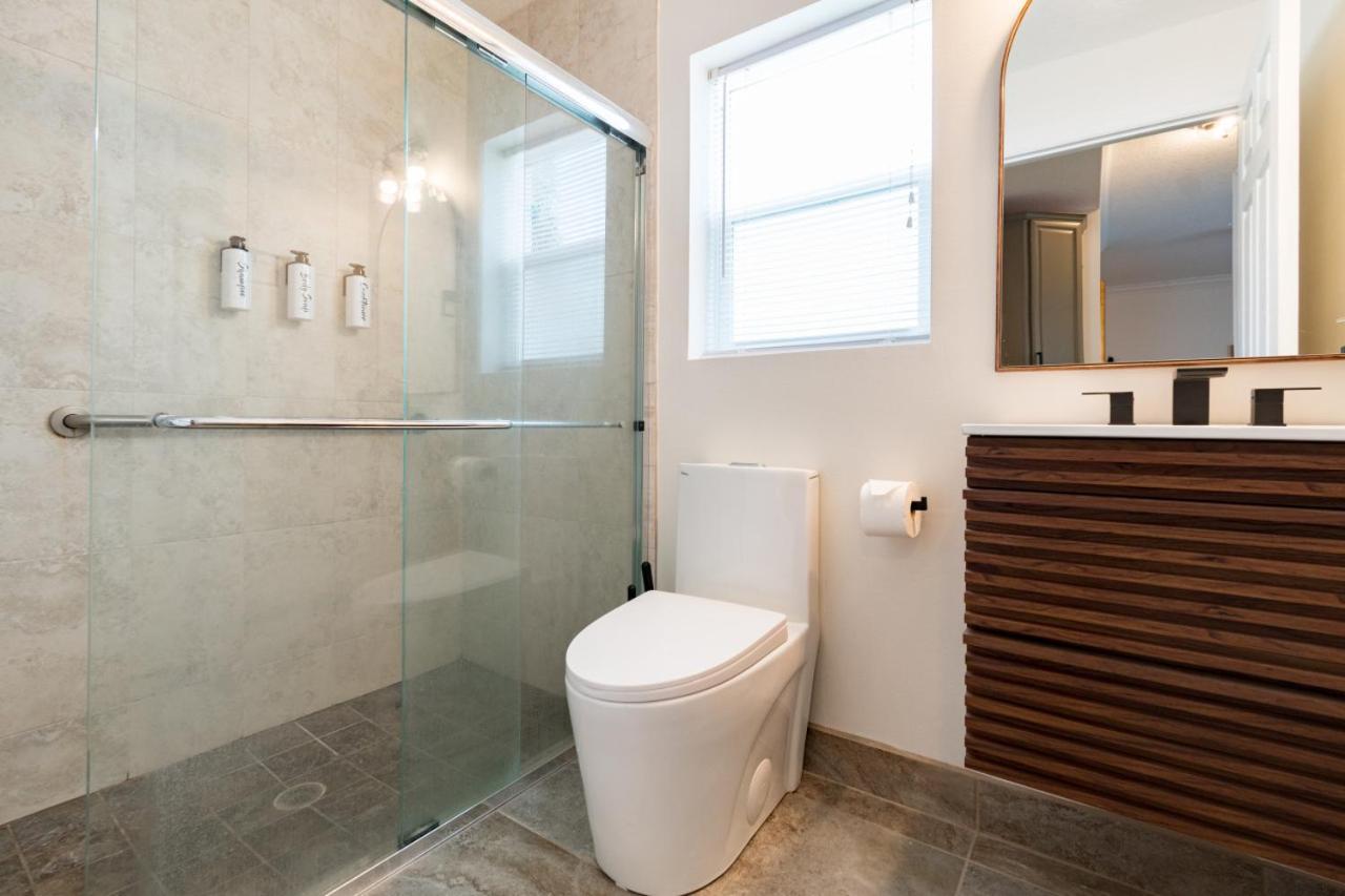 Luxury 2bd 2bth 5 Holiday home *