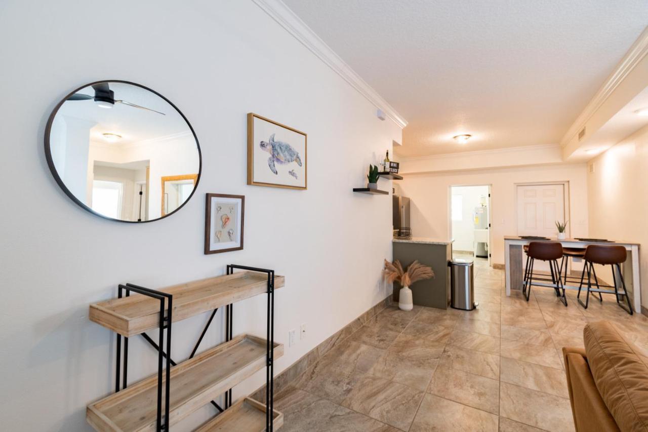 Luxury 2bd 2bth 5 Holiday home Cocoa Beach