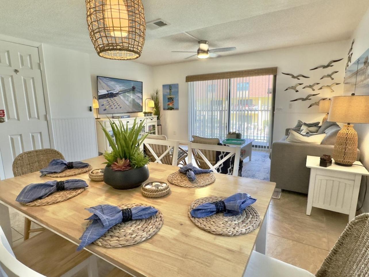Pier Pressure Beachfront Wpool