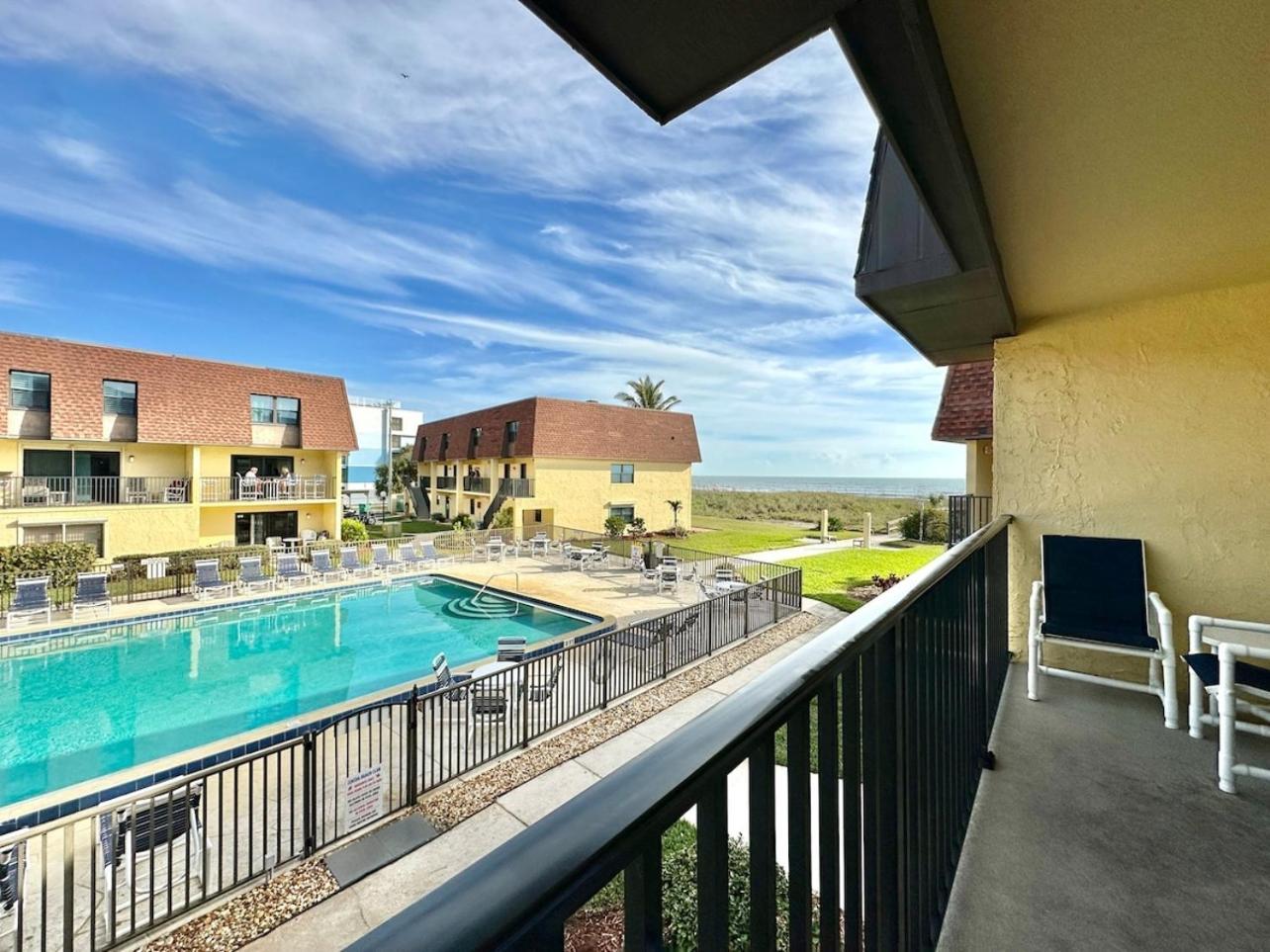 Pier Pressure Beachfront Wpool Apartment Cocoa Beach