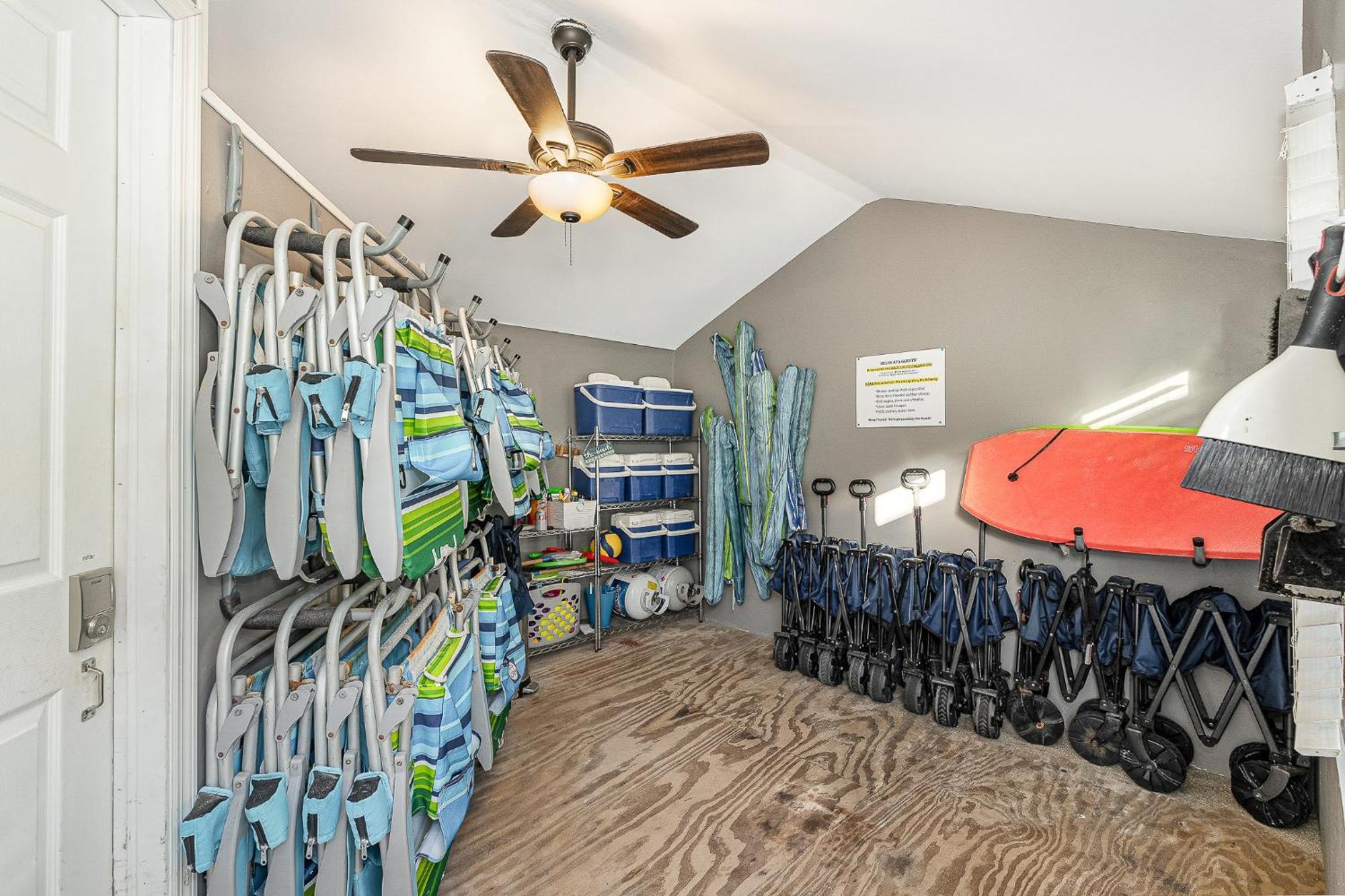 Boutique Vacation Complex At Beach
