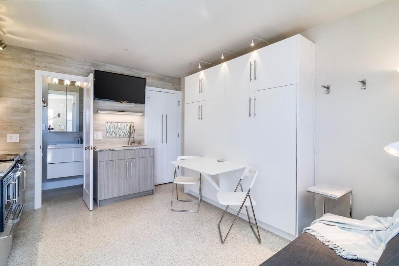 Apartment Boutique Vacation Complex At Beach *