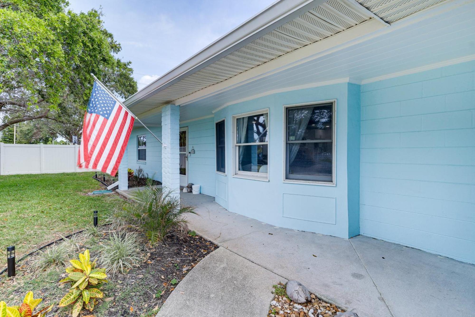 Holiday home Pet-friendly Cocoa Walk To Beach! Cocoa Beach