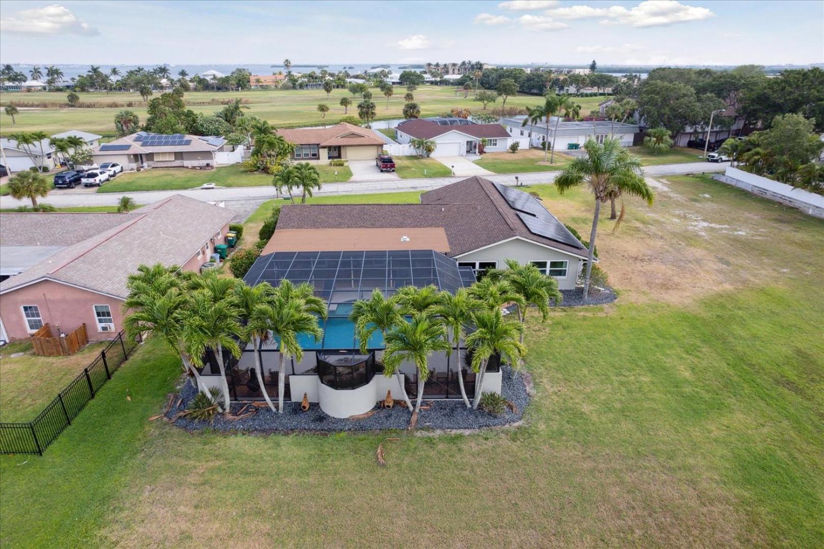 Holiday home 12 Fairway Drive