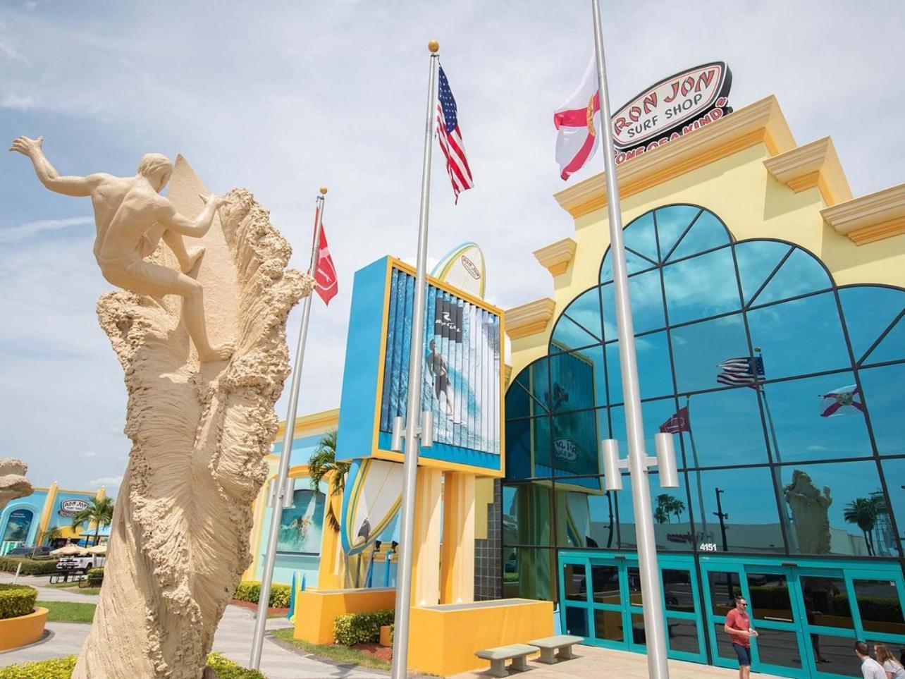 Boutique Vacation Complex At Beach Cocoa Beach