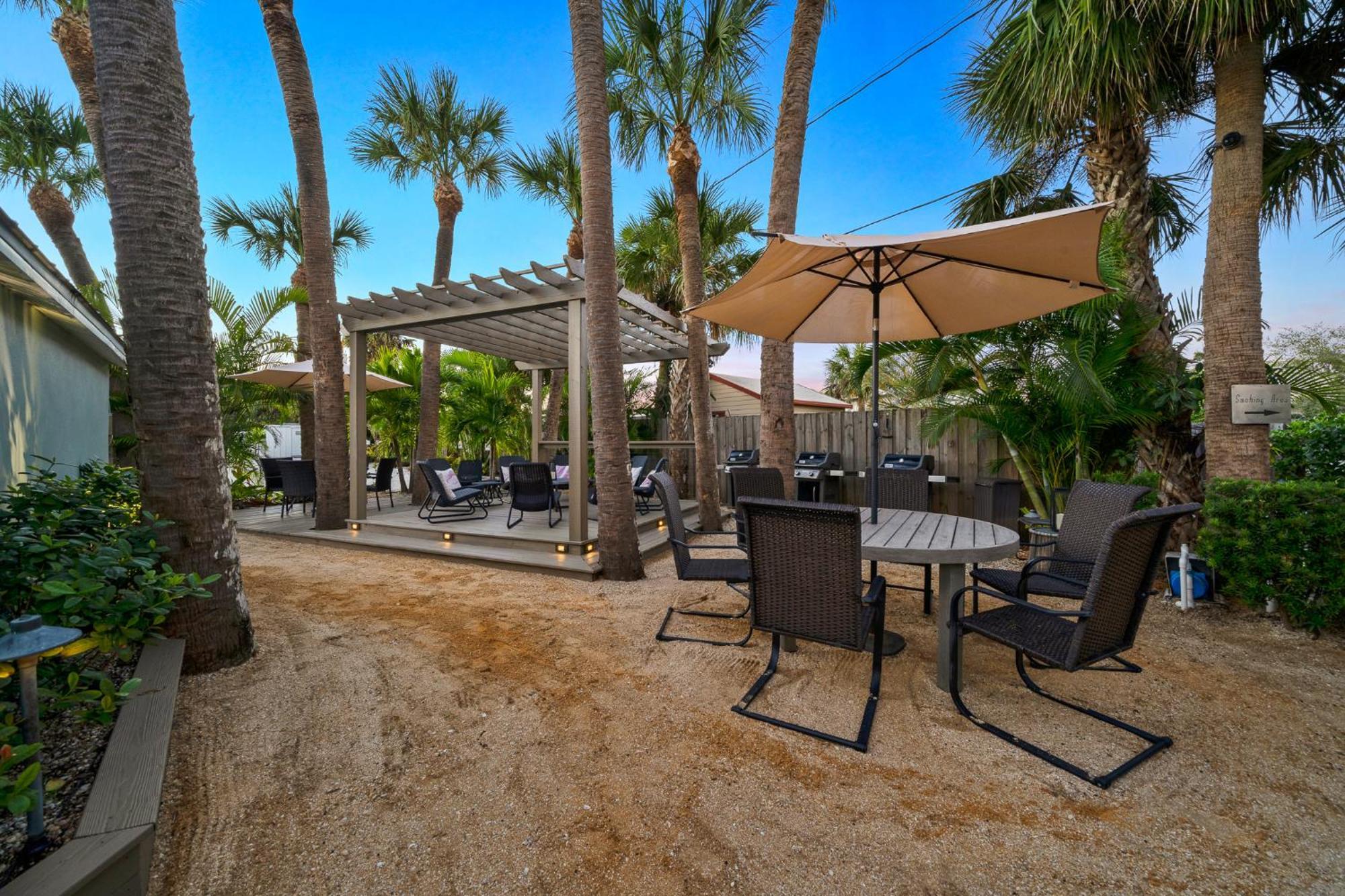Apartment Boutique Vacation Complex At Beach *